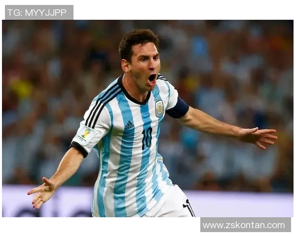 10号球衣背后的传奇故事揭晓这位足球明星的辉煌历程与成就