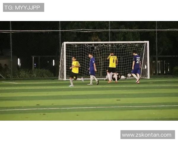 足球明星特别表演的魅力与精彩瞬间揭秘及其对球迷的影响分析 足球明星特别表演的魅力与精彩瞬间揭秘及其对球迷的影响分析